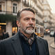 Édouard M., Analyste Financier