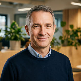James Mitchell, Directeur Général chez Rentoflux